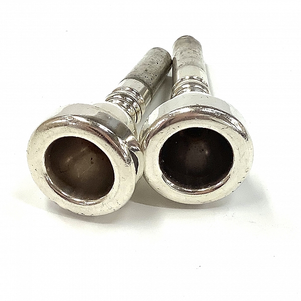 実際に弊社で買取させて頂いたYAMAHA/ヤマハ ホルン用マウスピース 37C4 2点セットの画像 3枚目