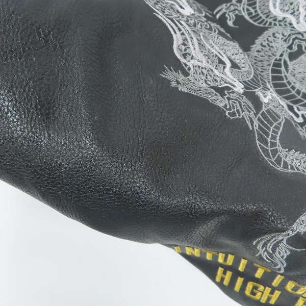 実際に弊社で買取させて頂いたHARAKIRI/ハラキリ フェイクレザージャケット 昇龍刺繍 XLの画像 5枚目