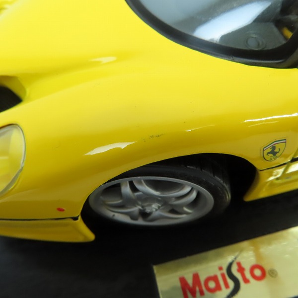 実際に弊社で買取させて頂いたMaisto/マイスト Ferrari/フェラーリ F50 1/18 イエロー 1995の画像 6枚目