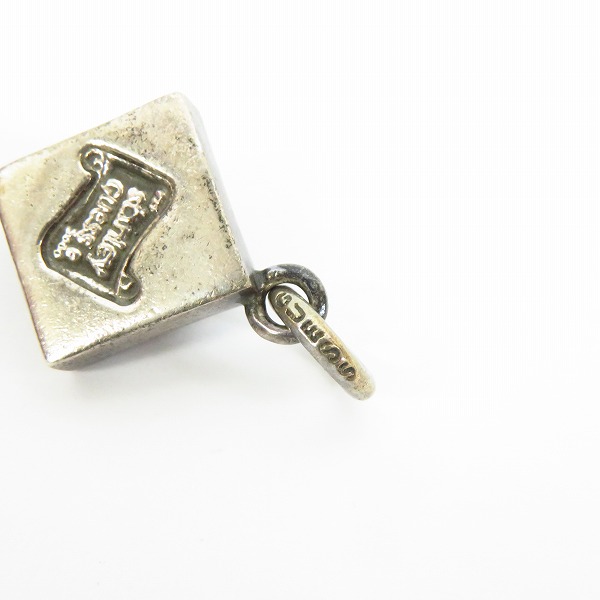 実際に弊社で買取させて頂いたSTANLEY GUESS/スタンリーゲス スクエアフレーム スカルチャーム ペンダントの画像 5枚目