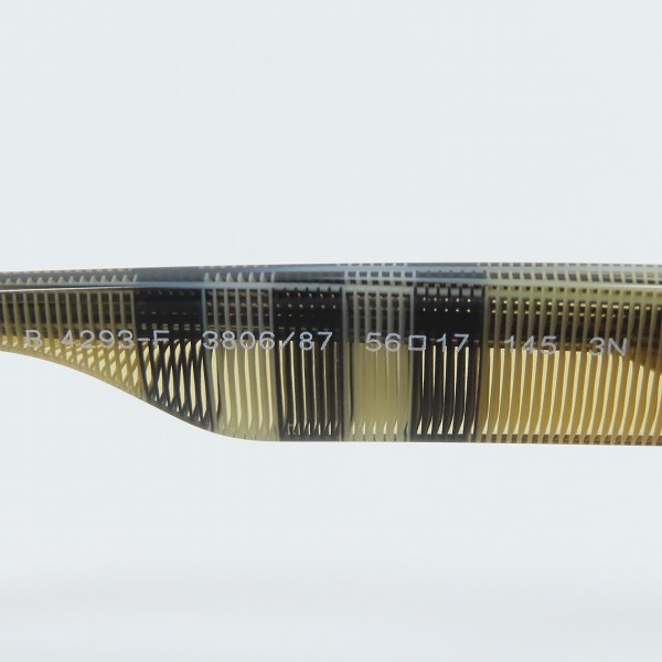 実際に弊社で買取させて頂いたBURBERY/バーバリー サングラス/アイウェア B4293-F 3806/87の画像 7枚目