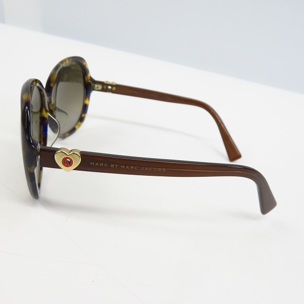 実際に弊社で買取させて頂いたMARC BY MARC JACOBS/マークバイマークジェイコブス ハートロゴ サングラス MMJ 470の画像 1枚目