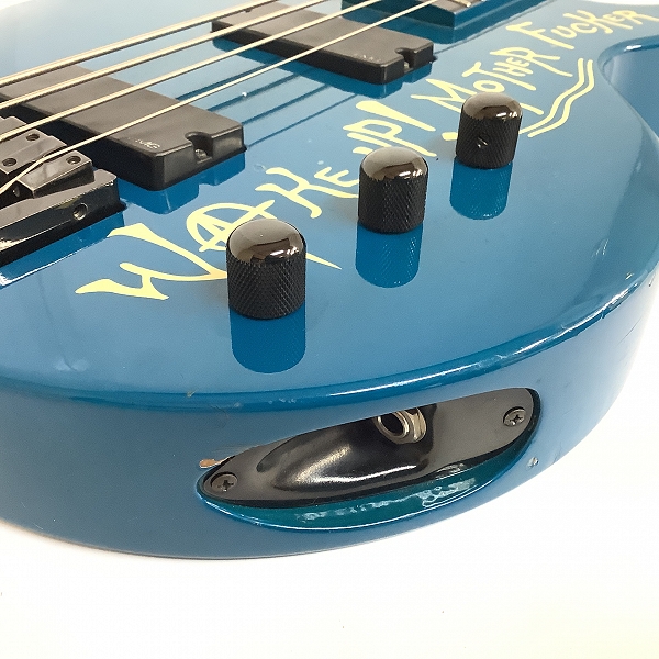 実際に弊社で買取させて頂いた★ESP/イーエスピー J-TVBーSIGNATURE J-BLUE LUNA SEA Jモデル エレキベース 100本限定品 ハードケース付き の画像 5枚目