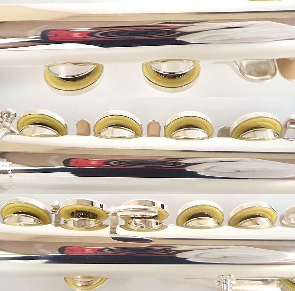 実際に弊社で買取させて頂いたYAMAHA/ヤマハ YFL-311/YFL311 フルート 頭部管銀製 Eメカ付 ハードケース・ケースカバー付の画像 7枚目