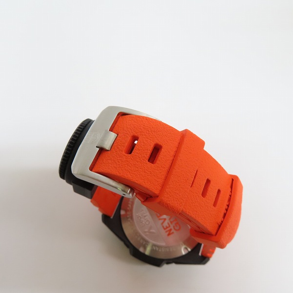 実際に弊社で買取させて頂いたLUMINOX/ルミノックス BEAR GRYLLS SURVIVAL 3740 MASTER SERIES/マスター シリーズ 腕時計/ウォッチ Ref.3749の画像 2枚目