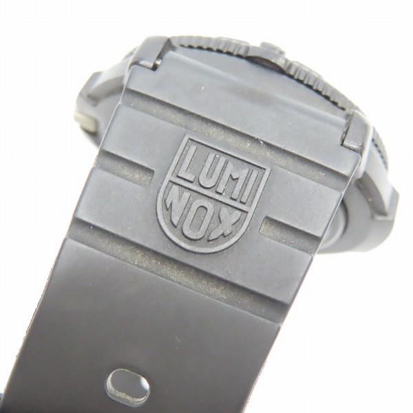 実際に弊社で買取させて頂いたLuminox/ルミノックス ネイビーシールズ 3000/3900 V3 腕時計 【動作未確認】の画像 5枚目