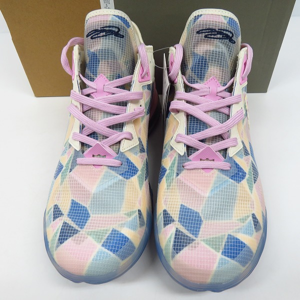 実際に弊社で買取させて頂いたatmos × NIKE/アトモス×ナイキ LEBRON 18 LOW "SAKURA" CV7562-101/28.5
