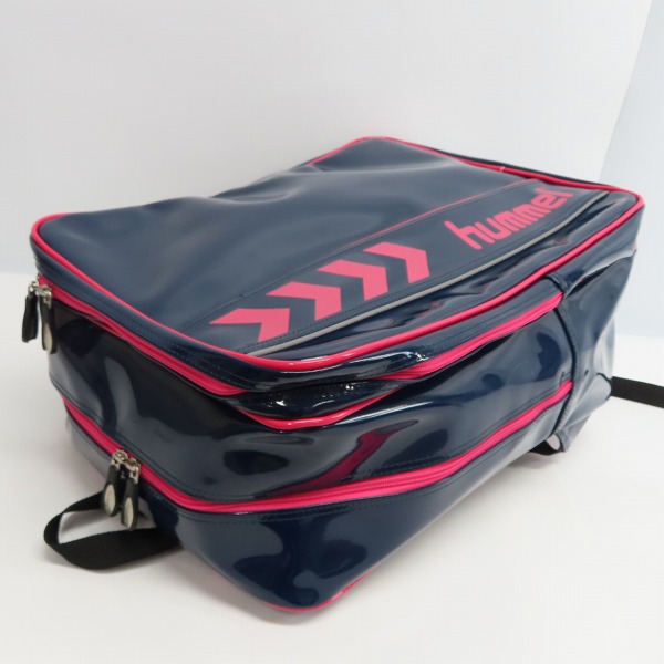 実際に弊社で買取させて頂いた【未使用】hummel/ヒュンメル エナメルバックパック リュック HFB6064 の画像 2枚目