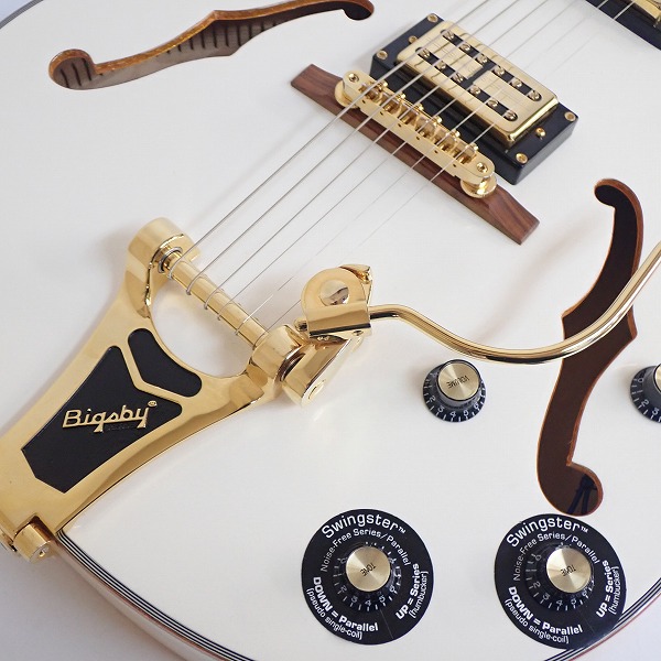 実際に弊社で買取させて頂いた★Epiphone/エピフォン Swingster Royale Pearl White タップスイッチ搭載 フルアコ エレキギター ソフトケース付の画像 6枚目