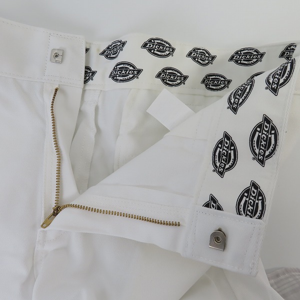 実際に弊社で買取させて頂いた【未使用】Dickies/ディッキーズ SHORTS ORIGINAL HALF PANTS ハーフパンツ/ショーツ ホワイト/白 WD874H3/32 の画像 3枚目