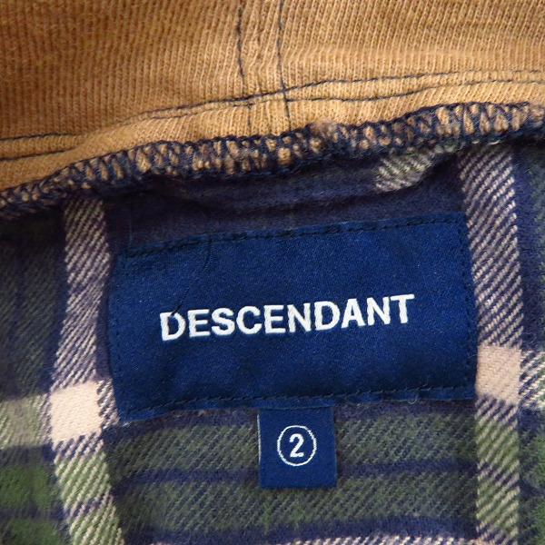 実際に弊社で買取させて頂いたDESCENDANT/ディセンダント チェック柄 フーディー 長袖シャツ/2の画像 2枚目
