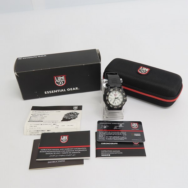 実際に弊社で買取させて頂いたLuminox/ルミノックス ネイビーシールズ 3000/3900 V3 腕時計 【動作未確認】の画像 6枚目