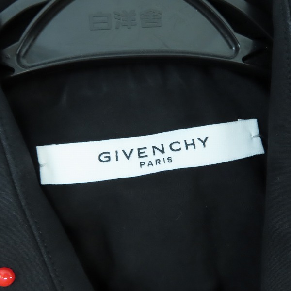 実際に弊社で買取させて頂いたGIVENCHY/ジバンシィ16SS スタッズ装飾 比翼長袖シャツ SLIM FIT16S 6201 300/39の画像 2枚目