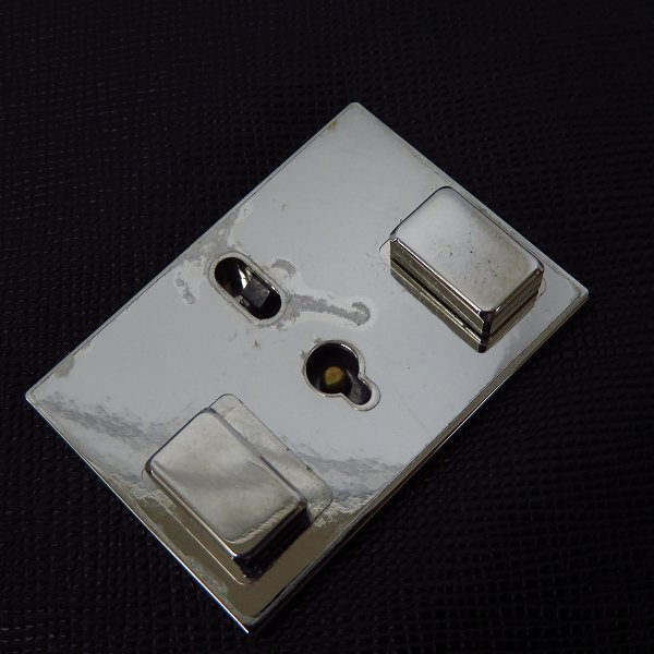 実際に弊社で買取させて頂いたBURBERRY/バーバリー カーフレザー クラッチバッグ/セカンドバッグの画像 5枚目