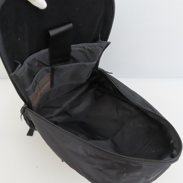 実際に弊社で買取させて頂いた【未使用】HEAD PORTER/ヘッドポーター BLACKBEAUTY 2WAY DAYPACK デイパック バックパックの画像 4枚目