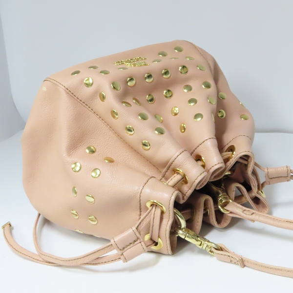 実際に弊社で買取させて頂いたBURBERRY BLUE LABEL /バーバリーブルーレーベル レザー巾着ショルダーバッグの画像 2枚目