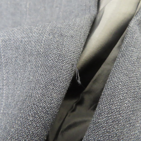 実際に弊社で買取させて頂いたGIORGIO ARMANI/ジョルジオ アルマーニ ストライプ ダブル ジャケット/パンツ セットアップ/スーツ グレー/48の画像 6枚目