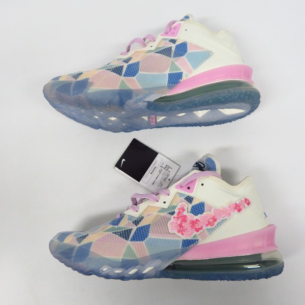 実際に弊社で買取させて頂いたatmos × NIKE/アトモス×ナイキ LEBRON 18 LOW "SAKURA" CV7562-101/28.5の画像 3枚目