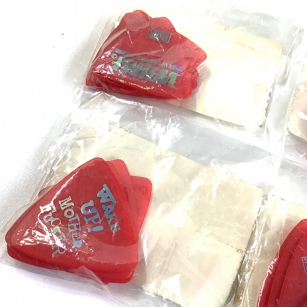 実際に弊社で買取させて頂いた未使用 ESP/イーエスピー LUNA SEA ルナシー Jモデル WUMF ベース ギター ピック 40枚セットの画像 1枚目