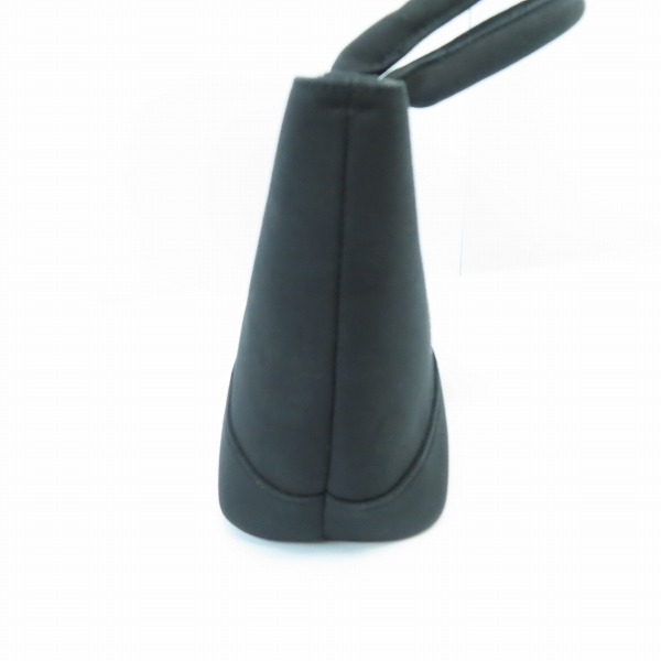 実際に弊社で買取させて頂いたHYDROGEN/ハイドロゲン 裏地迷彩/スカルスタッズ ミニトートバッグの画像 2枚目