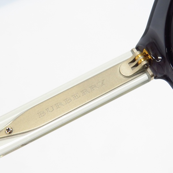 実際に弊社で買取させて頂いたBURBERRY/バーバリー サングラス/アイウェア B 4210-Fの画像 4枚目