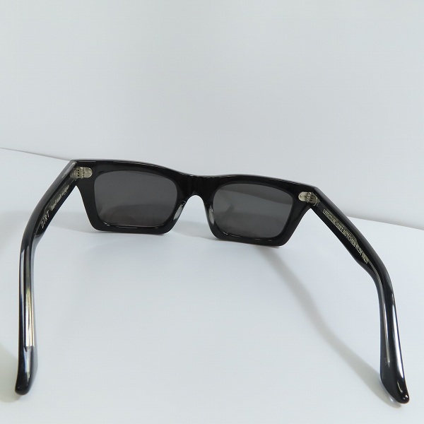 実際に弊社で買取させて頂いたEFFECTOR×DIET BUTCHER SLIM SKIN/エフェクター×ダイエットブッチャースリムスキン DIRT サングラス/アイウェアの画像 3枚目