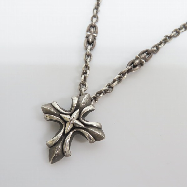 実際に弊社で買取させて頂いたBloody Mary/ブラッディマリー クリスマス限定 ダイヤ付 クロス ネックレス