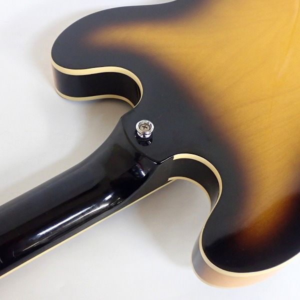 実際に弊社で買取させて頂いた★Epiphone/エピフォン Custom Shop Limited Edition CASINO VA カジノ フルアコ エレキギター ソフトケース付の画像 8枚目