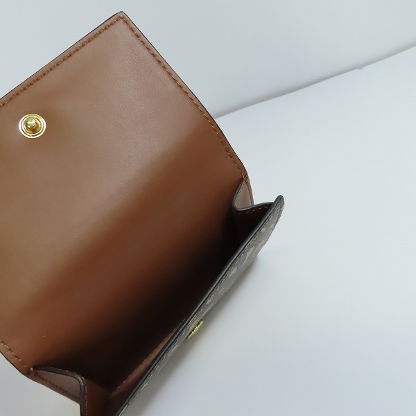 実際に弊社で買取させて頂いたBURBERRY/バーバリー LARK TB MONOGRAM E-CANVAS モノグラム 三つ折りミニ財布 8022945の画像 4枚目