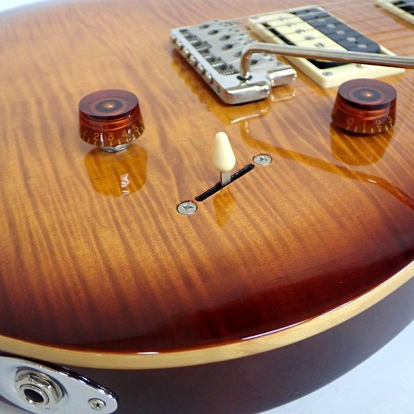 実際に弊社で買取させて頂いた★PRS/Paul Reed Smith/ポールリードスミス SE Custom 24 タップスイッチ搭載 バードインレイ ソフトケース付 の画像 6枚目