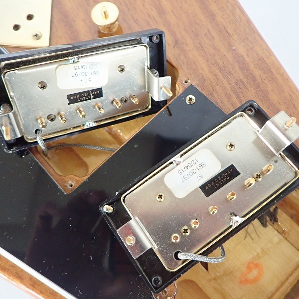 実際に弊社で買取させて頂いた★Epiphone/エピフォン Limited Edition Korina Flying-V/コリーナフライングV 57Classicピックアップ搭載 ケース付の画像 4枚目