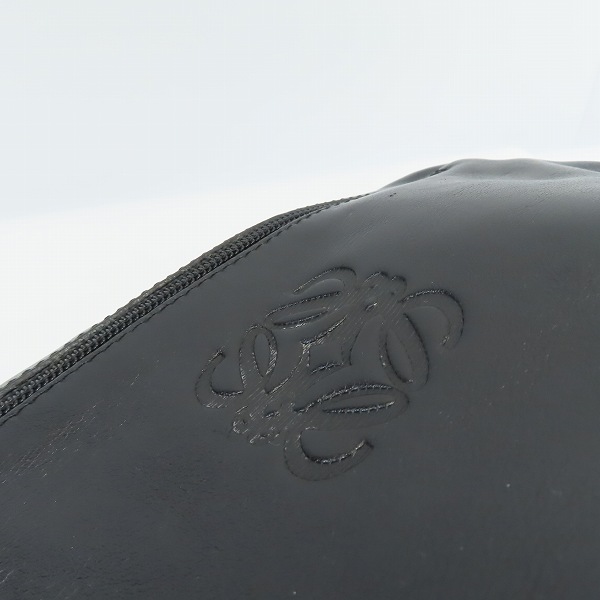 実際に弊社で買取させて頂いたLOEWE/ロエベ レザー ポーチ/クラッチバッグの画像 8枚目