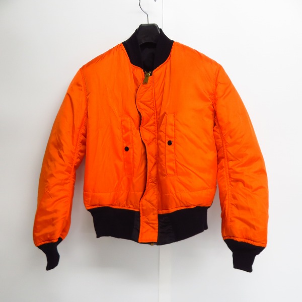 実際に弊社で買取させて頂いたALPHA INDUSTRIES/アルファインダストリーズ Made in USA MA-1 リバーシブル フライトジャケット /Sの画像 2枚目