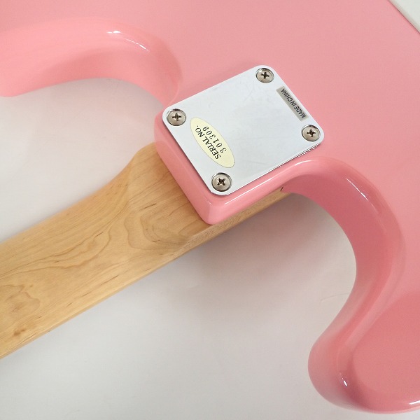 実際に弊社で買取させて頂いた★BUSKER'S/バスカーズ ストラトキャスターType ピンク ソフトケース付の画像 8枚目