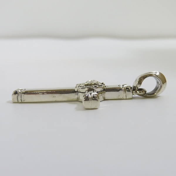 実際に弊社で買取させて頂いたDEAL DESIGN/ディールデザイン  ホースサークルクロス ペンダントトップの画像 2枚目