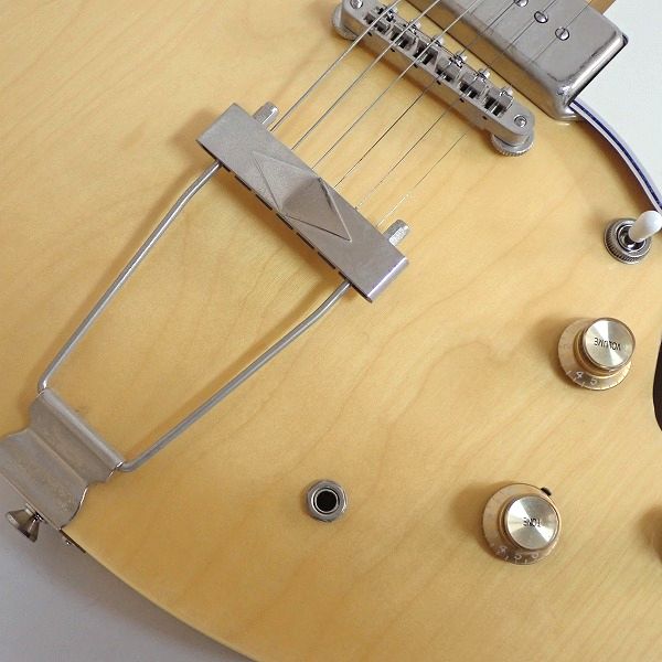 実際に弊社で買取させて頂いた★Epiphone/エピフォン CASINO NA カジノ フルアコ エレキギター ギグケース付 の画像 6枚目
