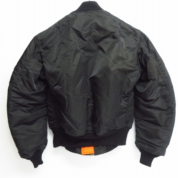 実際に弊社で買取させて頂いたALPHA INDUSTRIES/アルファインダストリーズ Made in USA MA-1 リバーシブル フライトジャケット /Sの画像 1枚目