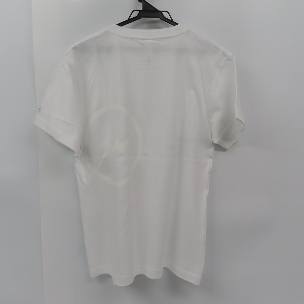 実際に弊社で買取させて頂いたNF×FRAGMENT DESIGN/エヌエフ×フラグメントデザイン コラボ NFRGMT ロゴTシャツ ホワイト/Mの画像 1枚目