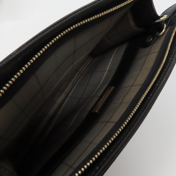 実際に弊社で買取させて頂いたBURBERRY/バーバリー クラッチバッグ/セカンドバッグ ブラックの画像 3枚目