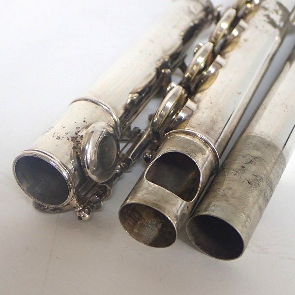 実際に弊社で買取させて頂いた【ジャンク】ORSI MILANO フルート ハードケース付の画像 8枚目