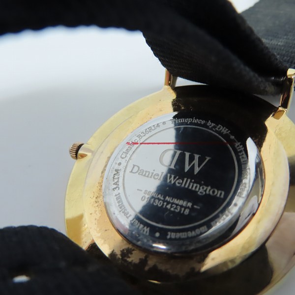 実際に弊社で買取させて頂いたDaniel Wellington/ダニエルウェリントン クォーツ 腕時計 B36R14【動作未確認】の画像 3枚目