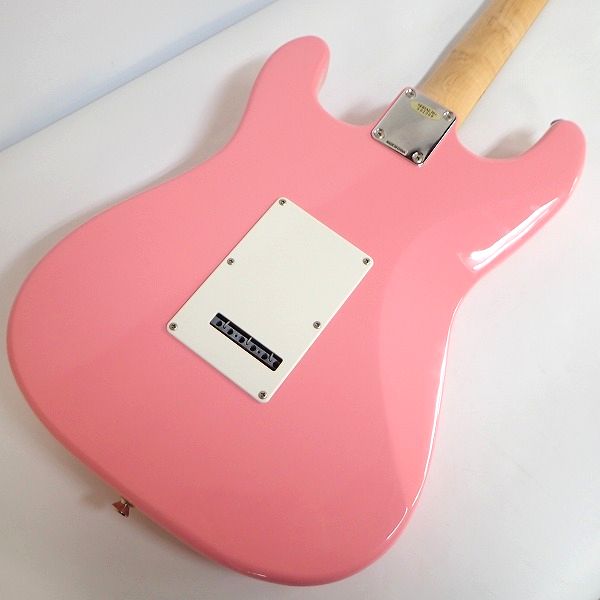実際に弊社で買取させて頂いた★BUSKER'S/バスカーズ ストラトキャスターType ピンク ソフトケース付の画像 7枚目