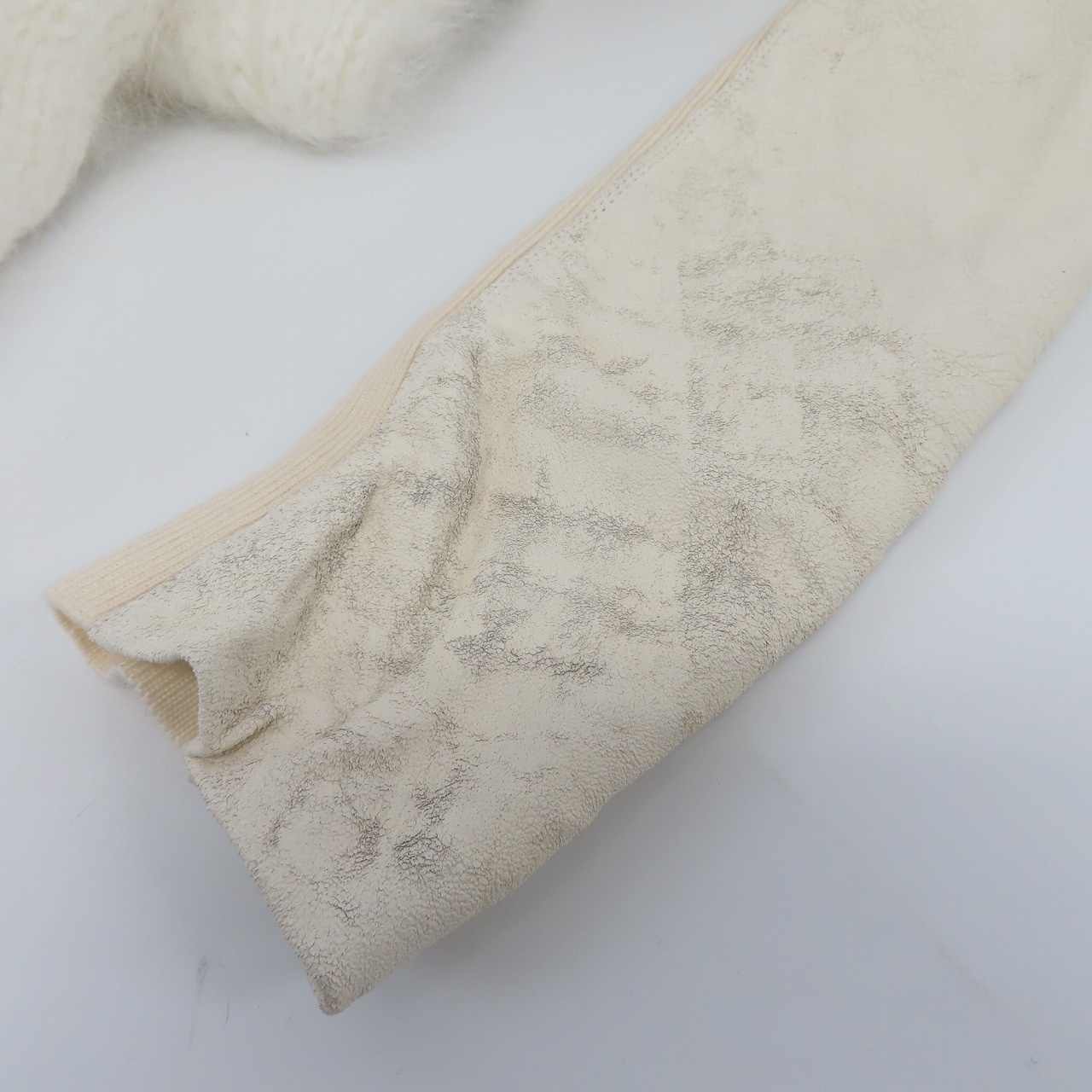 実際に弊社で買取させて頂いたRick Owens/リックオウエンス 13FW 袖切替ニット RP13F62010-WAL/Sの画像 6枚目