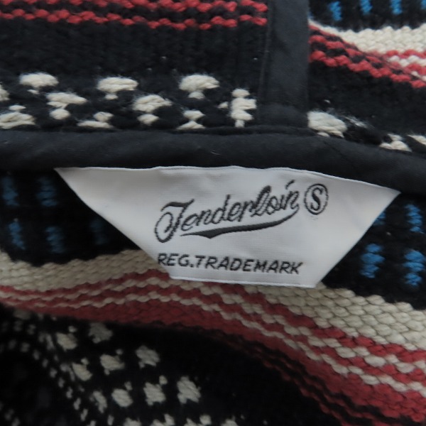 実際に弊社で買取させて頂いたTENDERLOIN/テンダーロイン 15SS T-RUG PARKA ジップアップ フリンジ ラグパーカー/Sの画像 2枚目