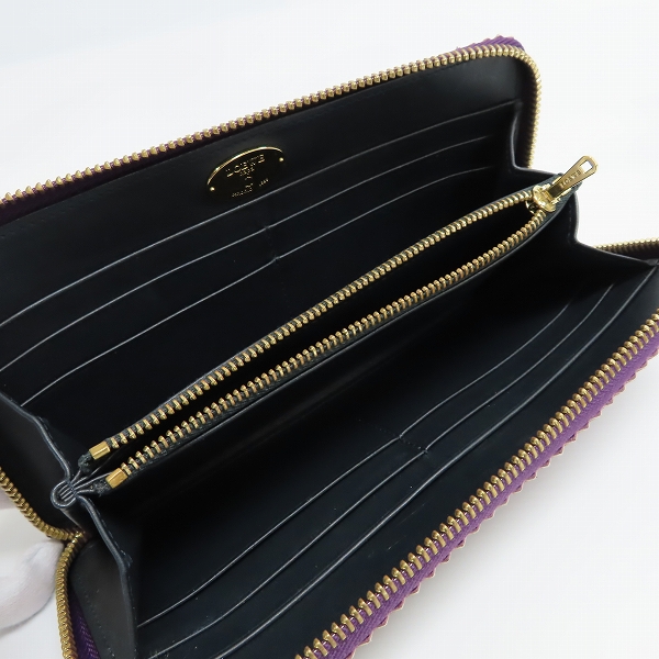 実際に弊社で買取させて頂いたLOEWE/ロエベ アマソナ ラウンドジップ ウォレット 182N81.F13の画像 4枚目
