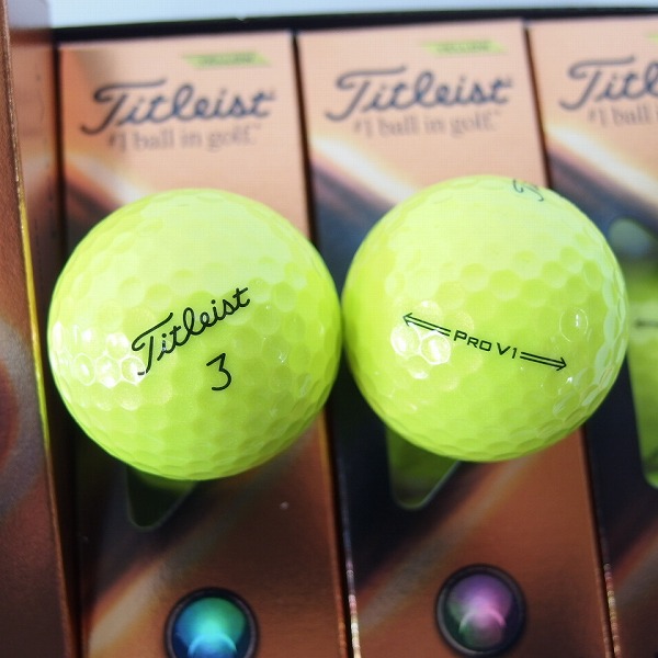 実際に弊社で買取させて頂いた【未使用】Titleist/タイトリスト 2021年モデル PRO V1 イエロー ゴルフボール1ダースの画像 1枚目