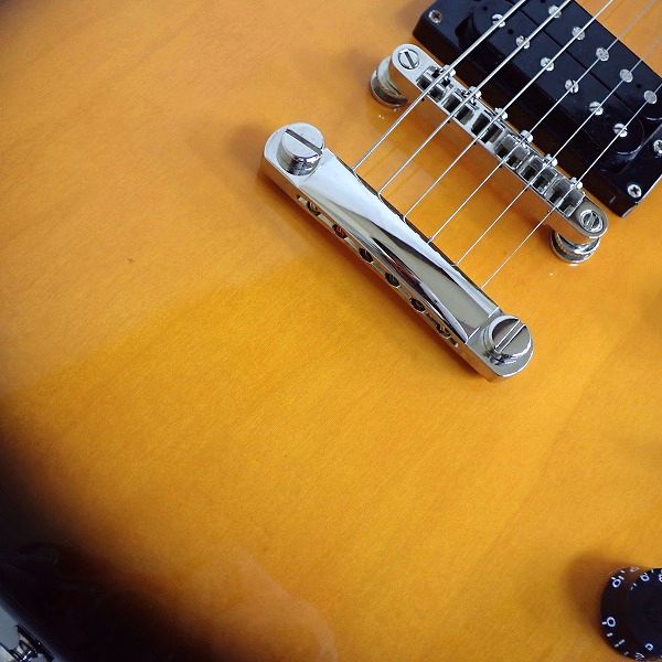 実際に弊社で買取させて頂いた★Epiphone/エピフォン Les Paul Special Ⅱ VS/レスポール スペシャル2 ビンテージサンバースト ギグケース付の画像 5枚目