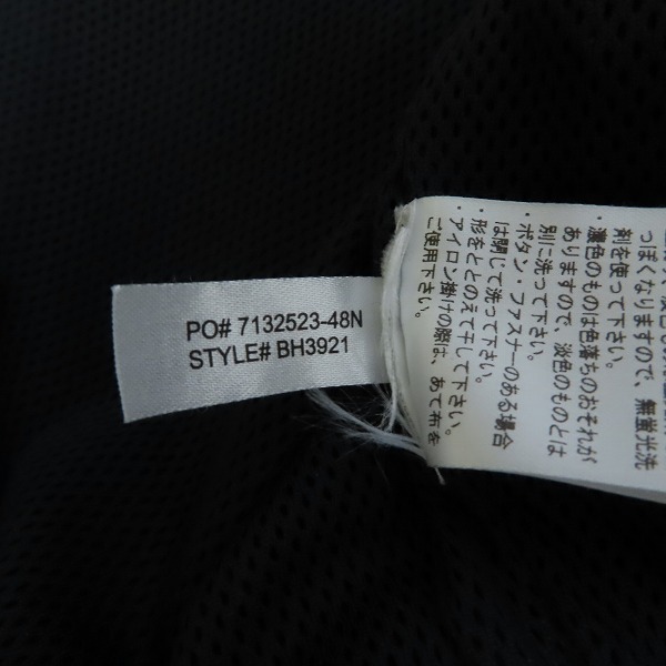 実際に弊社で買取させて頂いたLACOSTE/ラコステ ツイルスイングトップジャケット BH3921L/Lの画像 3枚目