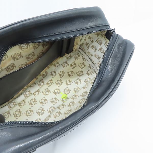 実際に弊社で買取させて頂いたLOEWE/ロエベ レザー ポーチ/クラッチバッグの画像 3枚目