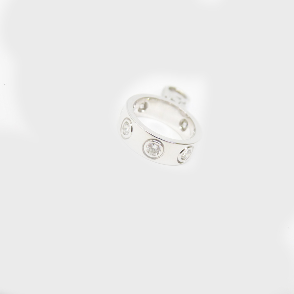 実際に弊社で買取させて頂いたCartier/カルティエ ラブチャーム ペンダントトップ K18WG/750×7Pダイヤモンドの画像 3枚目